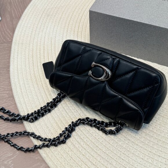 Coach Tabby Shoulder Bag - Picture 4 of 9